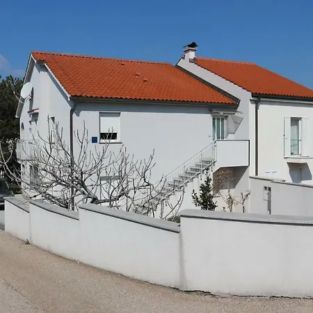 Fleger Krcka Apartment *